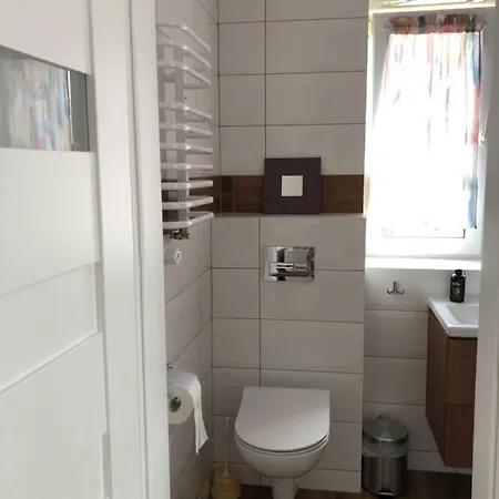 Pokoje Goscinne E&m *